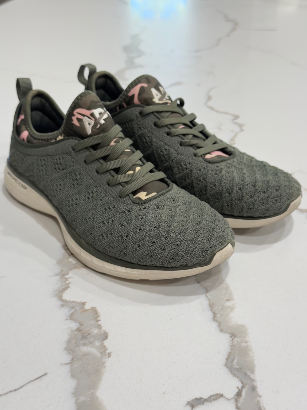 Women's APL Phantom Olive Knit Lace-Up Sneakers - Size 8